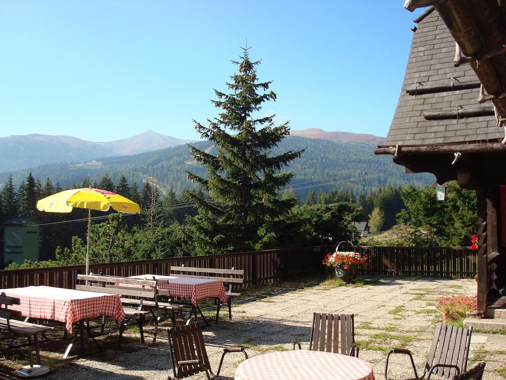 Готель Almgasthof Judenburger Hutte Sankt Wolfgang Екстер'єр фото